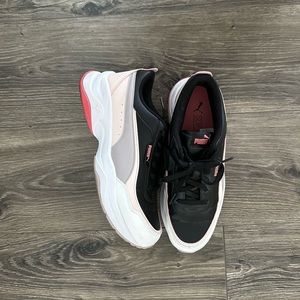Puma Cillia Chunky Sneakers in Black & Pink